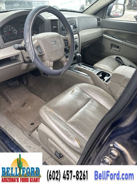 2006 Jeep Grand Cherokee Laredo 11