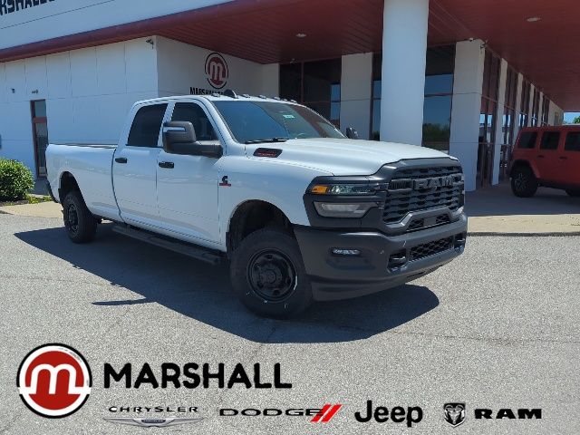 Bright White Clearcoat 2026 RAM 2500 Pickup Truck Four-Wheel Drive 8-Speed Automatic