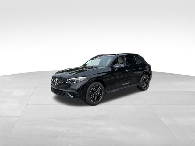2026 Mercedes-Benz GLC GLC 300 - 0
