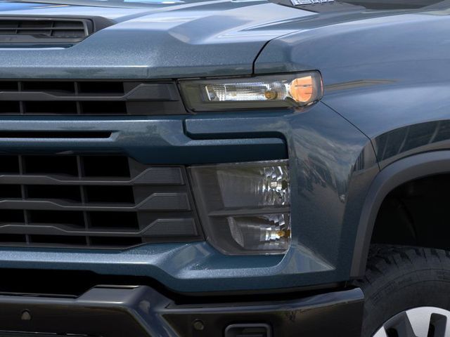 2025 Chevrolet Silverado 2500HD Custom 10