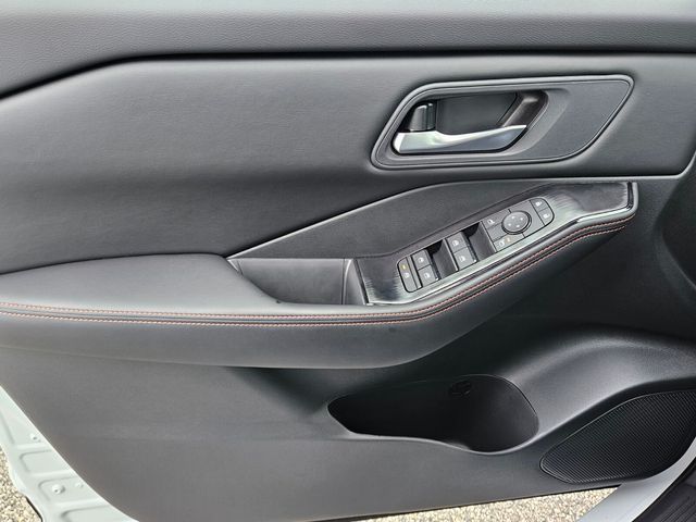 New 2026 White Nissan Rock Creek image 28