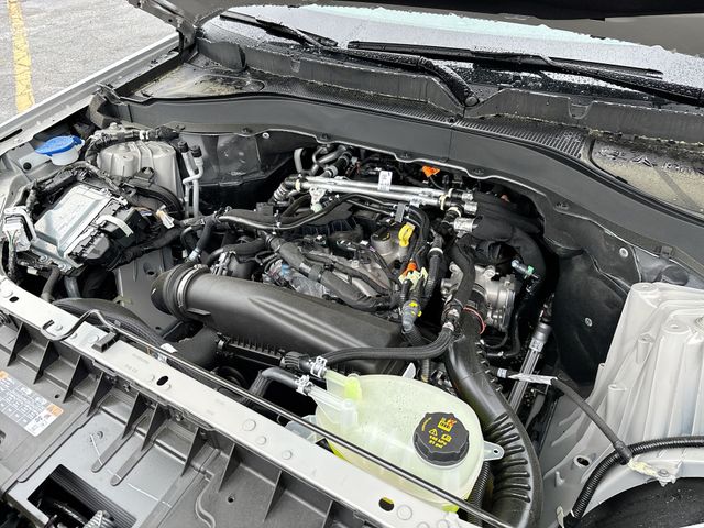New 2026 Space White Metallic Ford Active image 10
