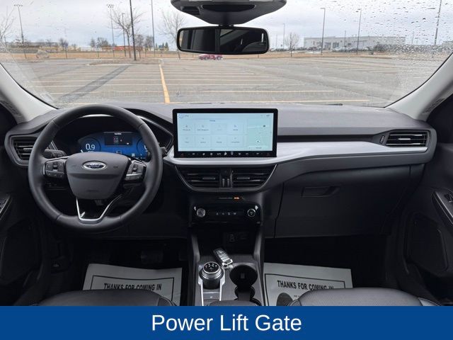 2025 Ford Escape Platinum