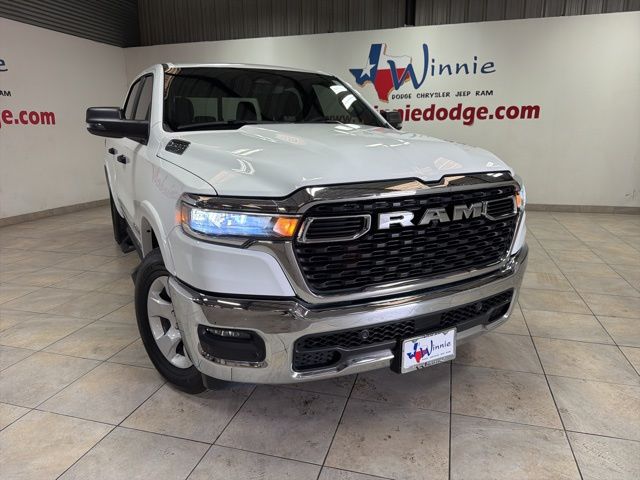 2025 RAM 1500 Big Horn Crew Cab 4WD