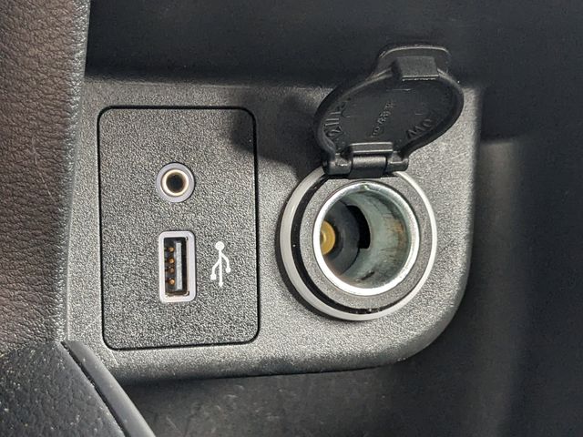 2024 Nissan Kicks S photo