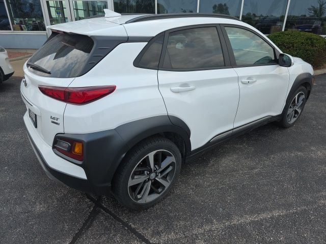 Used 2021 Lunar White Hyundai Limited image 9