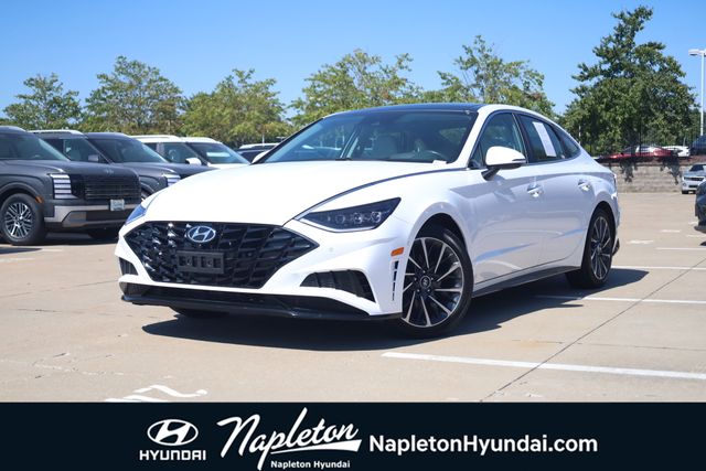 Serenity White 2023 Hyundai Sonata Sedan Front-Wheel Drive 8-Speed Automatic