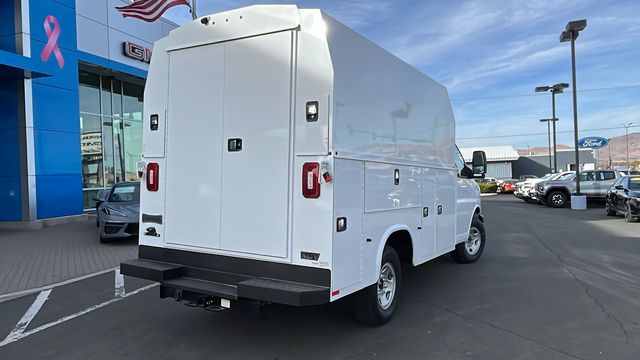 2024 GMC Savana 3500 Work Van 2