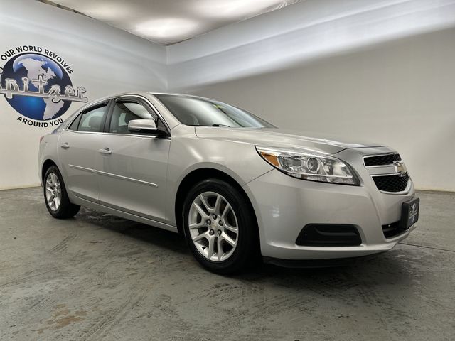Used 2013 Silver Chevrolet LT image 12