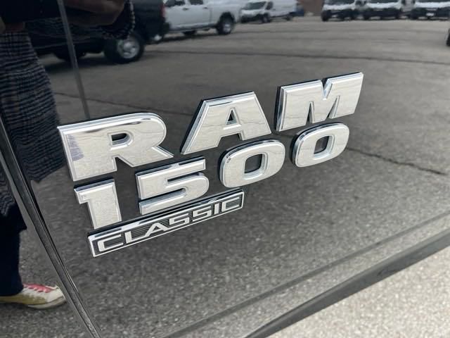 2024 Ram 1500 Classic SLT 4