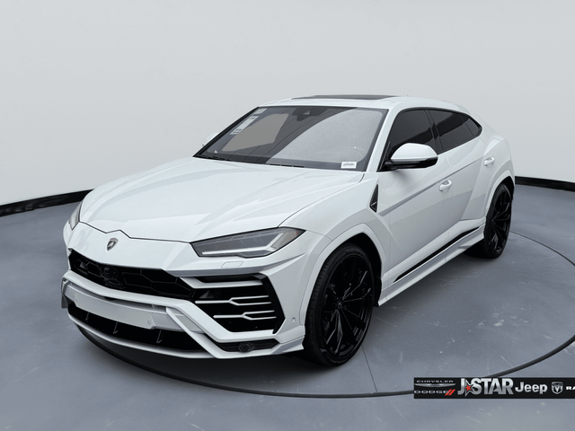 2022 Lamborghini Urus AWD