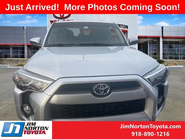 2016 Toyota 4Runner SR5 2