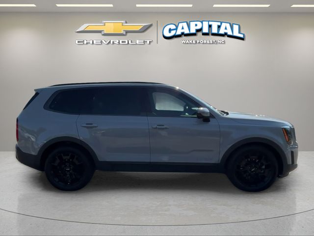 Used 2022 Gray Kia SX image 6