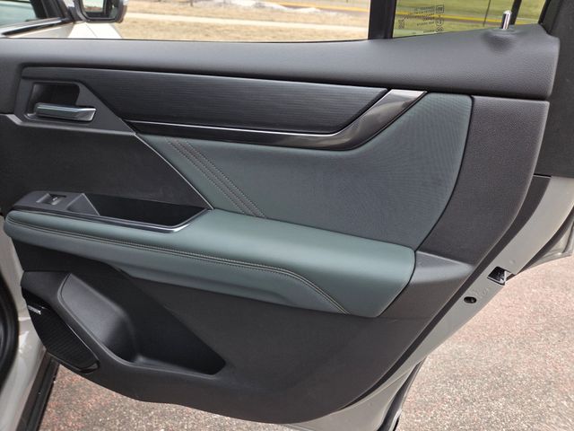 2026 GMC Acadia AT4 AWD