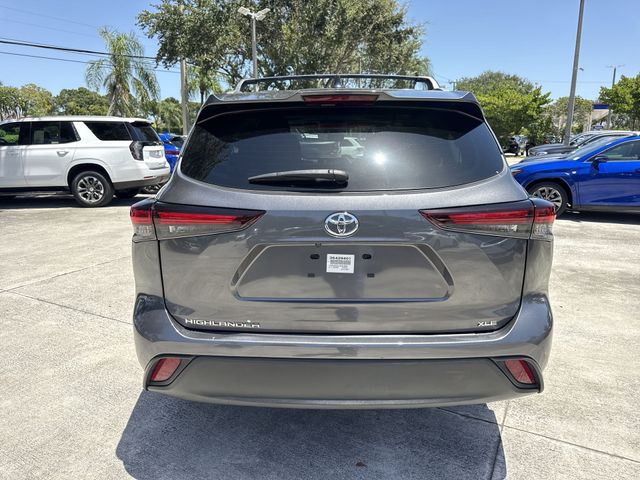 2024 Toyota Highlander - $36,998