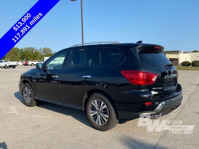 2019 Nissan Pathfinder SV 3