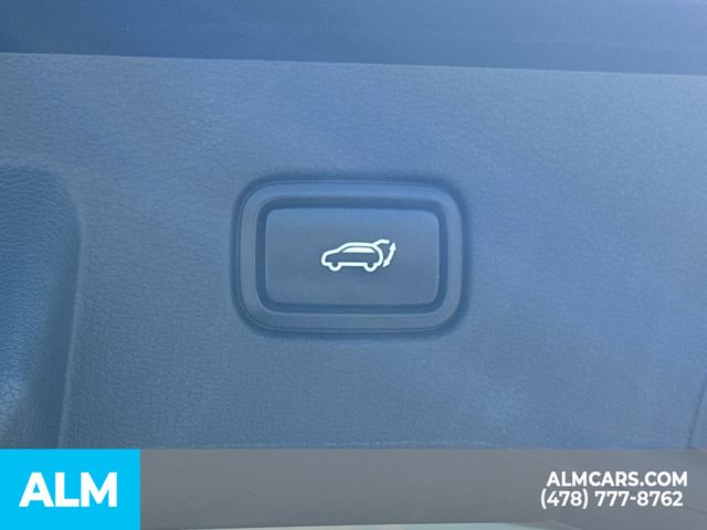 Used 2025 Black Kia SX-Prestige image 22