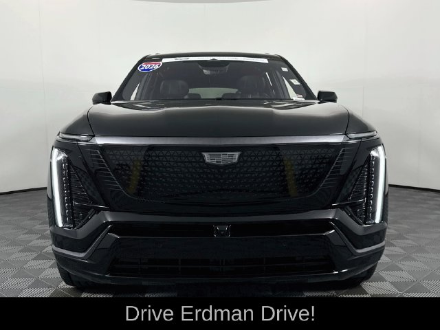 Used 2026 Cadillac VISTIQ SUV