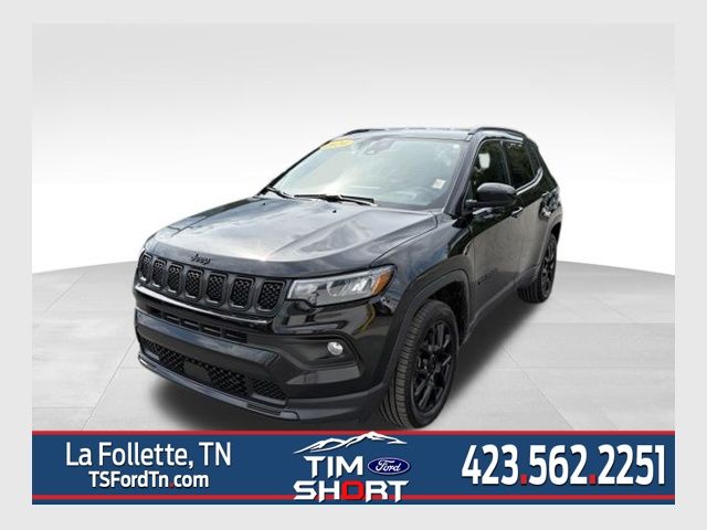 Diamond Black Crystal Pearlcoat 2024 Jeep Compass SUV / Crossover Four-Wheel Drive 8-Speed Automatic