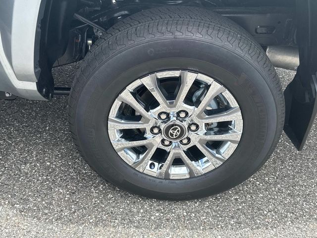 2025 Toyota Tacoma Limited - Photo 11