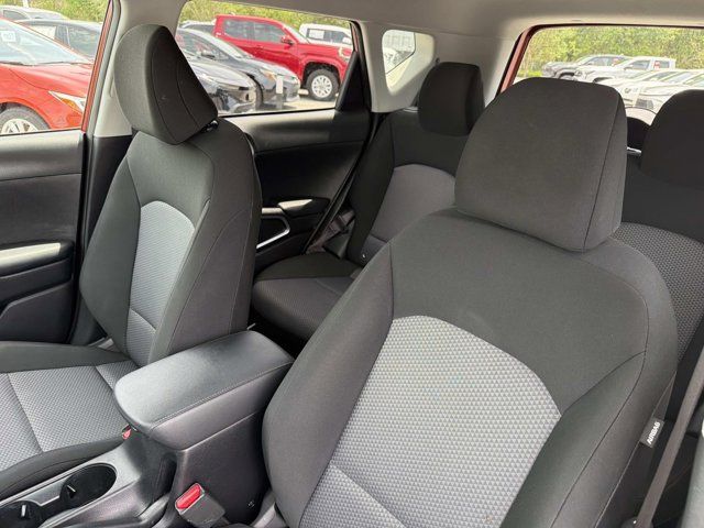2024 Kia Soul LX - Photo 11