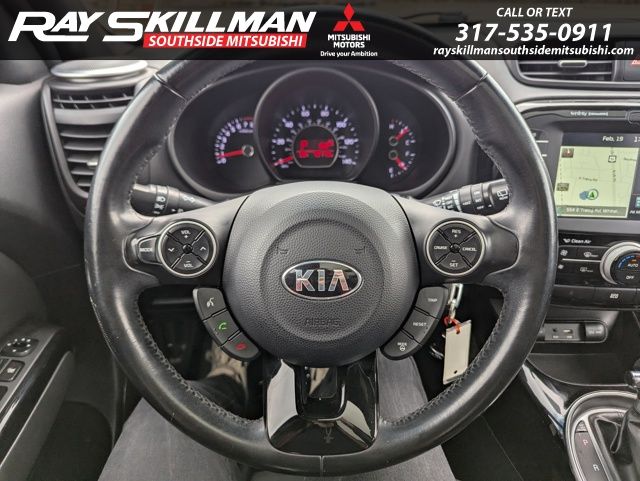 Used 2015 White Kia Exclaim image 18