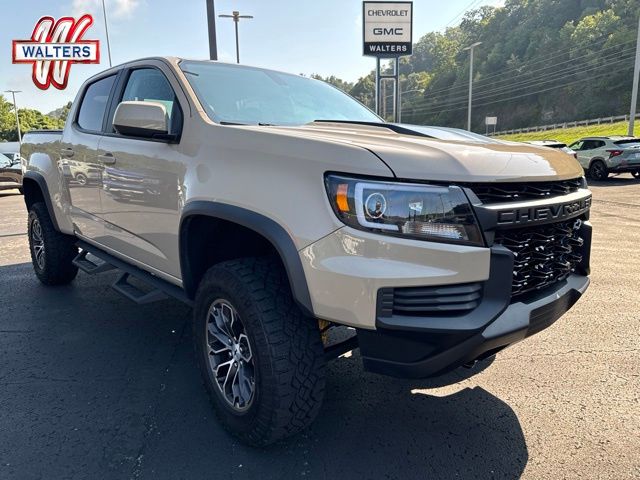 Sand Dune Metallic 2022 Chevrolet Colorado Pickup Truck Four-Wheel Drive 8-Speed Automatic