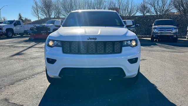 2018 Jeep Grand Cherokee Altitude 8