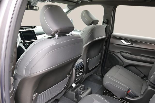 New Car 2025 Jeep Grand Cherokee L  Laredo X For Sale Under $35,000 In Austin, Texas