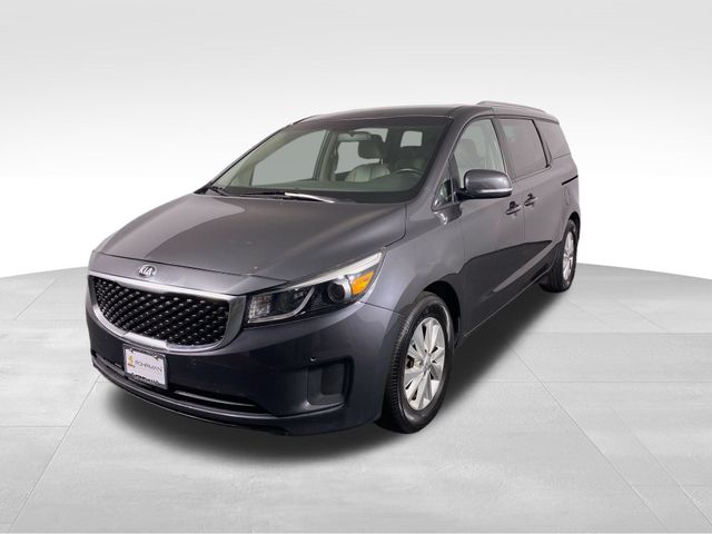 2017 Kia Sedona LX 22