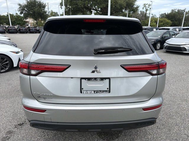 Used 2024 Mitsubishi Outlander SUV