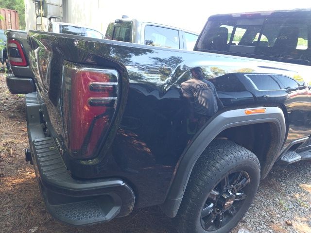 Used 2025 Black GMC AT4 image 9