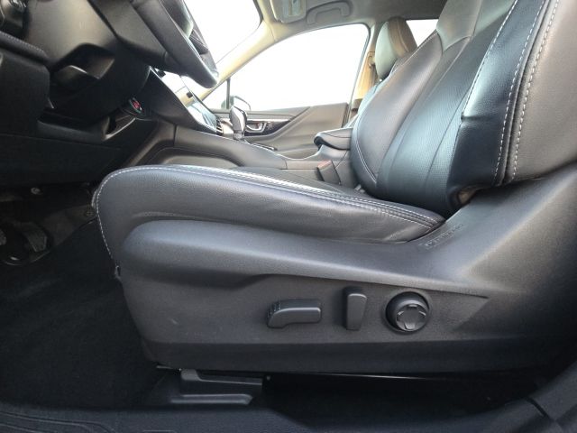 2024 Subaru Outback Touring:B02085