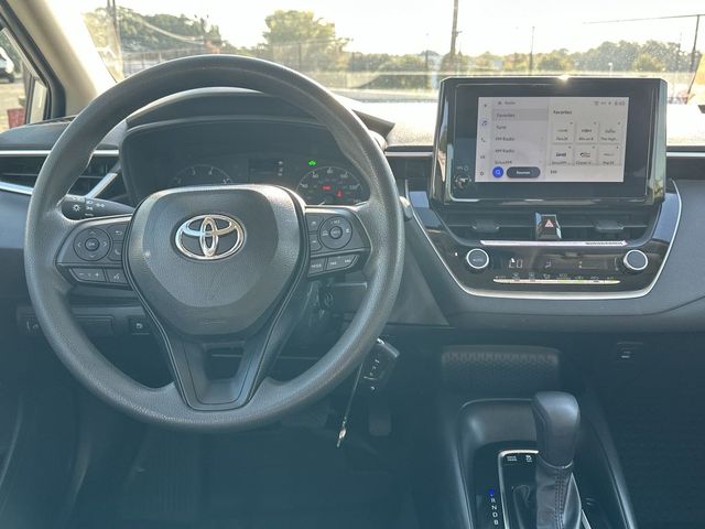 2023 Toyota Corolla Hybrid LE 7