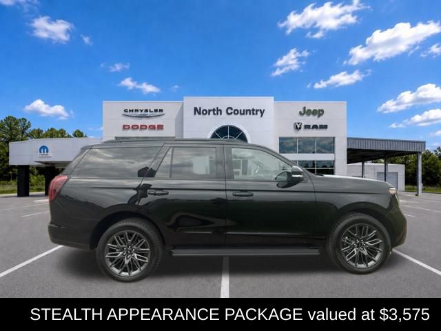 Black Metallic 2026 Ford Expedition SUV / Crossover Four-Wheel Drive Automatic