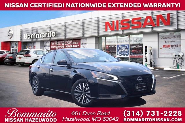 Super Black 2023 Nissan Altima Sedan All-Wheel Drive Continuously Variable Transmission