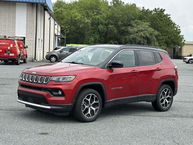 Red Hot Pearlcoat 2025 Jeep Compass SUV / Crossover Four-Wheel Drive 8-Speed Automatic