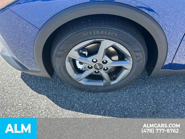 Used 2025 Blue Kia LXS image 12