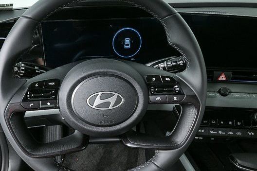 Elantra Hybrid Limited