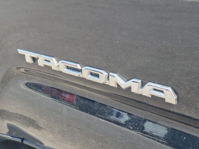 2020 Toyota Tacoma - Image 7