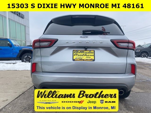 2024 Ford Escape ST-Line - Silver Metallic exterior view 6