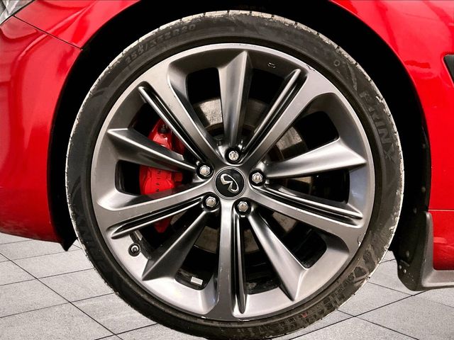 2018 INFINITI Q60 Red Sport 400 - 7