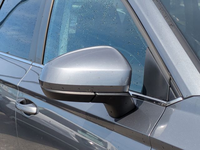 2025 Volkswagen Taos 1.5T SE - 11