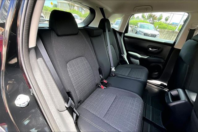 Used 2025 Honda HR-V LX 4D Sport Utility