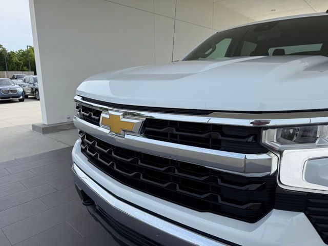 Used 2023 Chevrolet Silverado 1500 LT with VIN 1GCUDDED1PZ322614 for sale in Diberville, MS