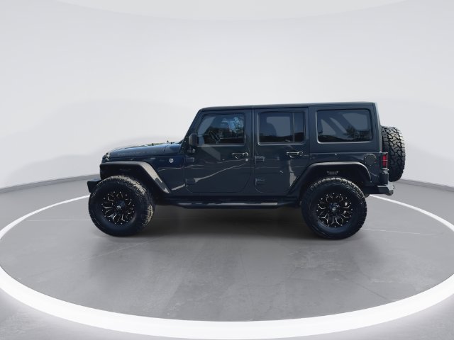 Used 2017 Jeep Wrangler SUV