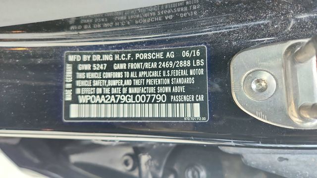 2016 Porsche Panamera