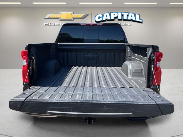 Used 2026 Black Chevrolet ZR2 image 32
