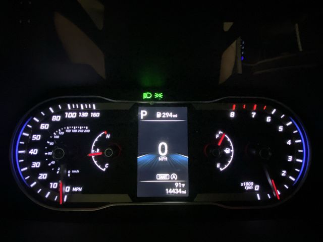 Used 2024 Black Hyundai SEL image 15