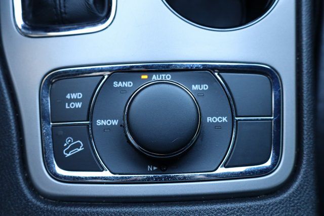 used 2021 Jeep Grand Cherokee car, priced at $20,900